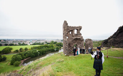 Wedding sneak peek: Stella + Grant , Edinburgh Arthur’s Seat