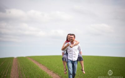 Inglewood house engagement session – Hannah & Mike